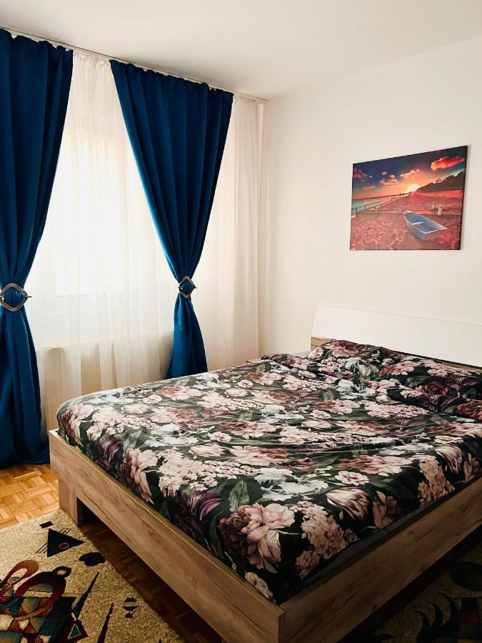 Ferienwohnung House24 Gari Brașov Exterior foto